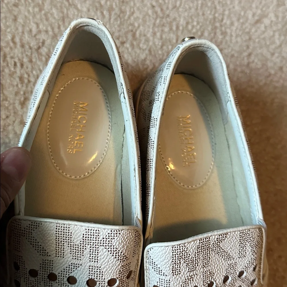 Michael Kors Cream Perforated Slip-On Sneakers - Picture 6 of 8
